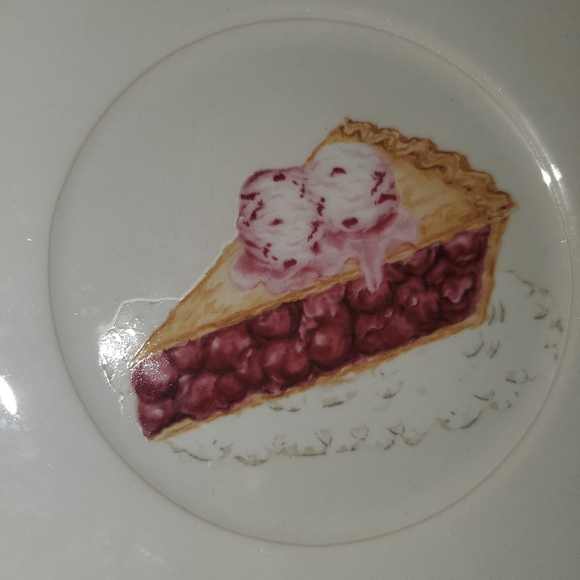Set of 4 stylesetter dessert themed plates - Picture 3 of 6